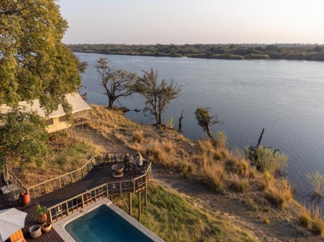 Jackalberry Chobe Hotel Kasane Bagian luar foto
