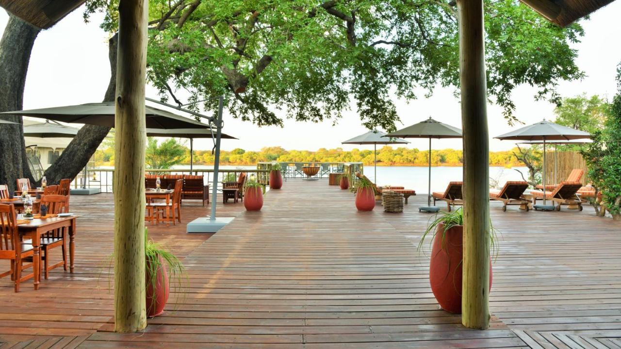 Jackalberry Chobe Hotel Kasane Bagian luar foto