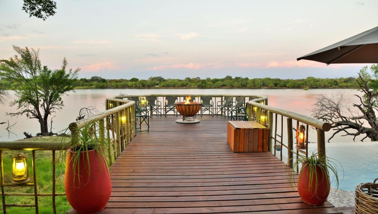 Jackalberry Chobe Hotel Kasane Bagian luar foto